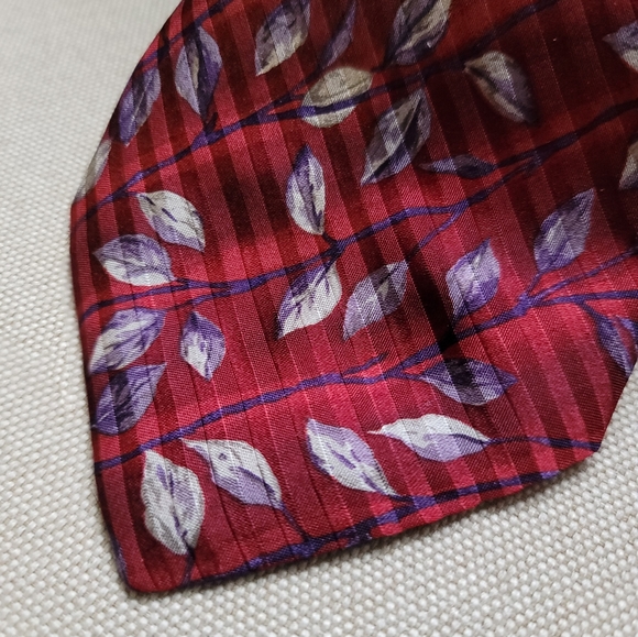CLAIBORNE Floral Silk Tie - Picture 4 of 8